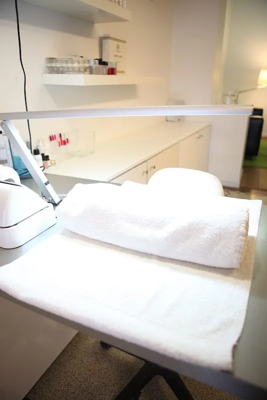 Anzara Beauty Center