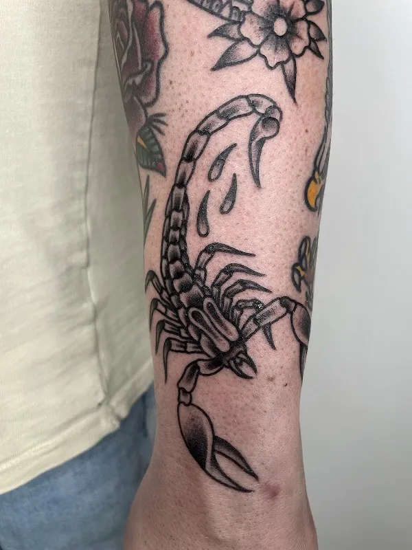 BLACK RAIN TATTOO SHOP