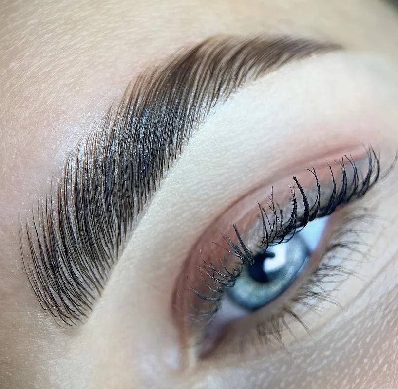 Brows&Beyond