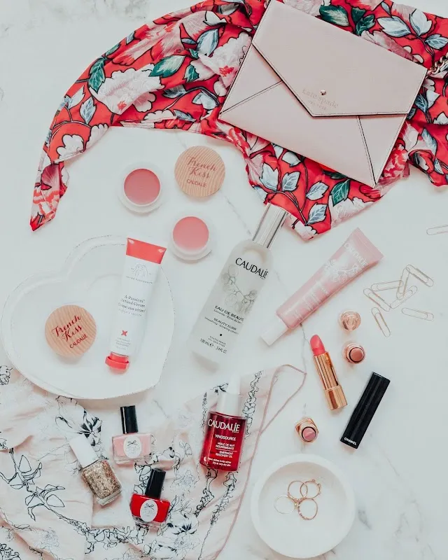 Caroline – Make Up Artist