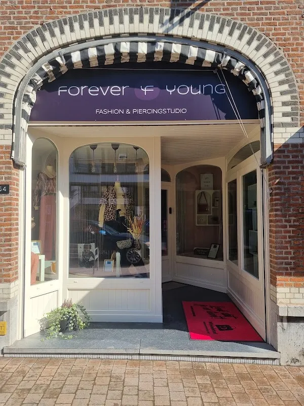Forever Young Piercingstudio