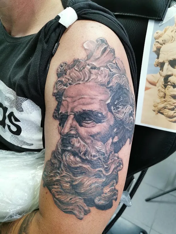 FV Fantasy Tattoo