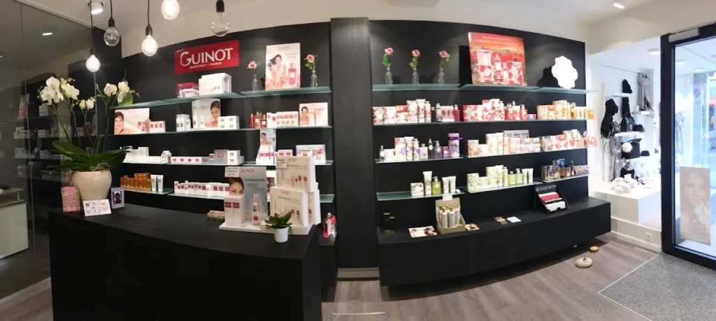 Instituut Boutique Parfumerie Dina