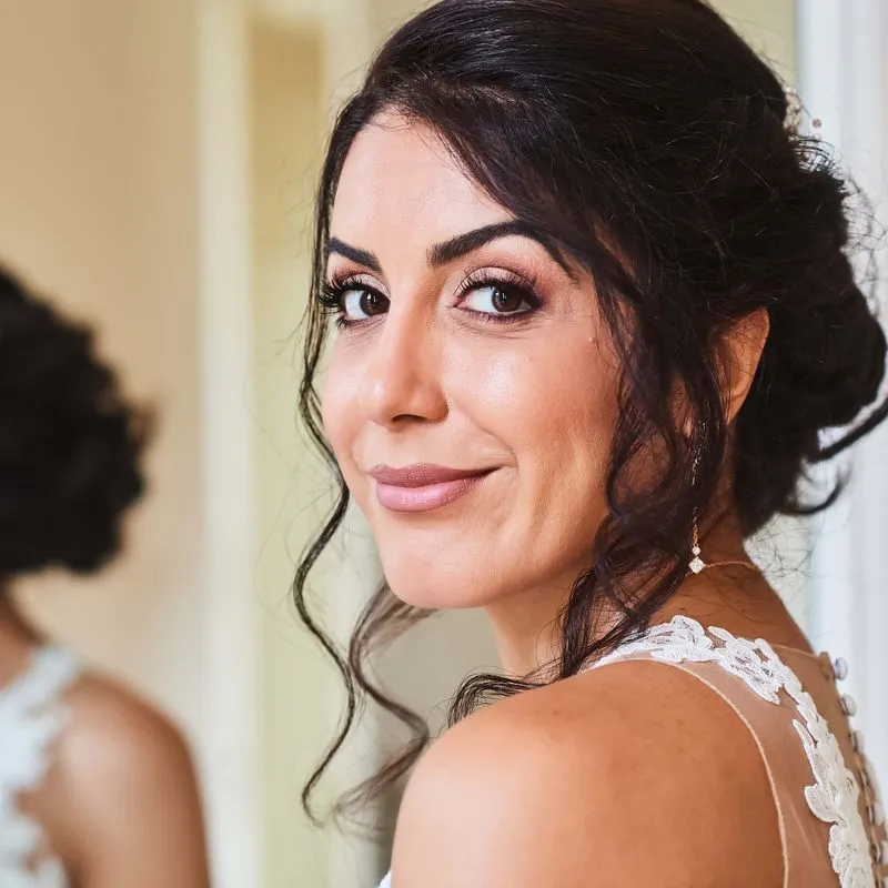 Julie Rombaudt – Makeup Artist