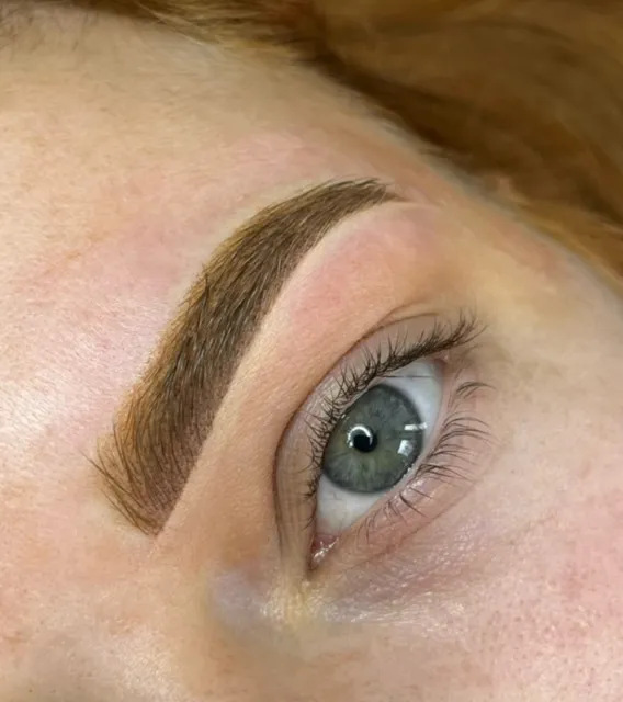 LashRoom by Emi