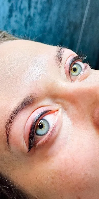 Lasting looks by Tacha