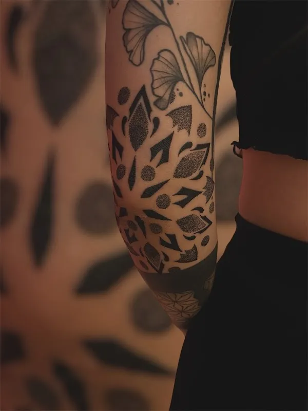 Les Dix Noirs – Tattoo & Piercing