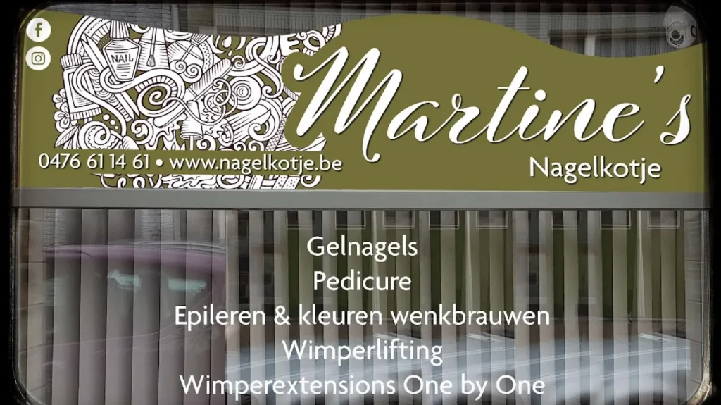 Martine’s nagelkotje