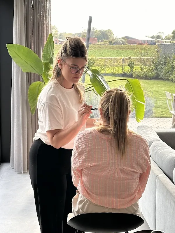 Maxime Bruijnseels Make-Up Artist