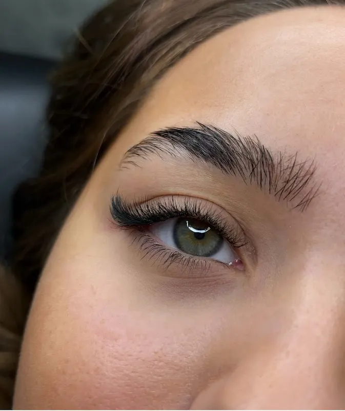 Melo Beauty – Extensions de cils Bruxelles