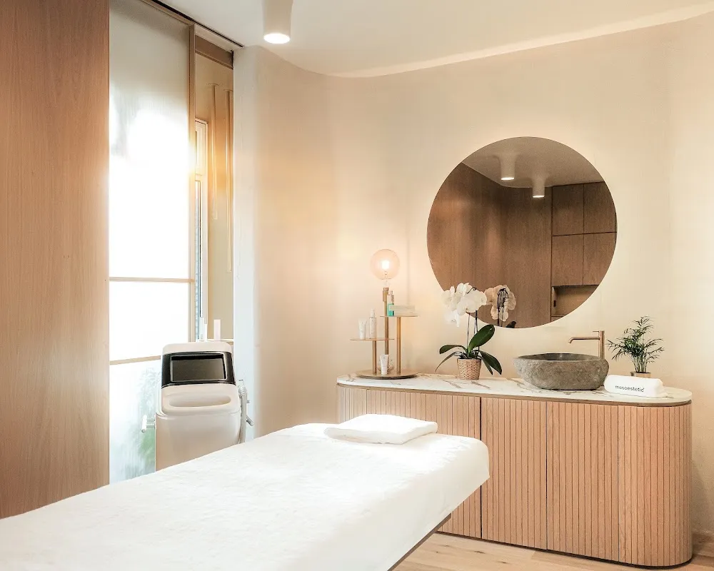 MV BEAUTY ART Nail Salon