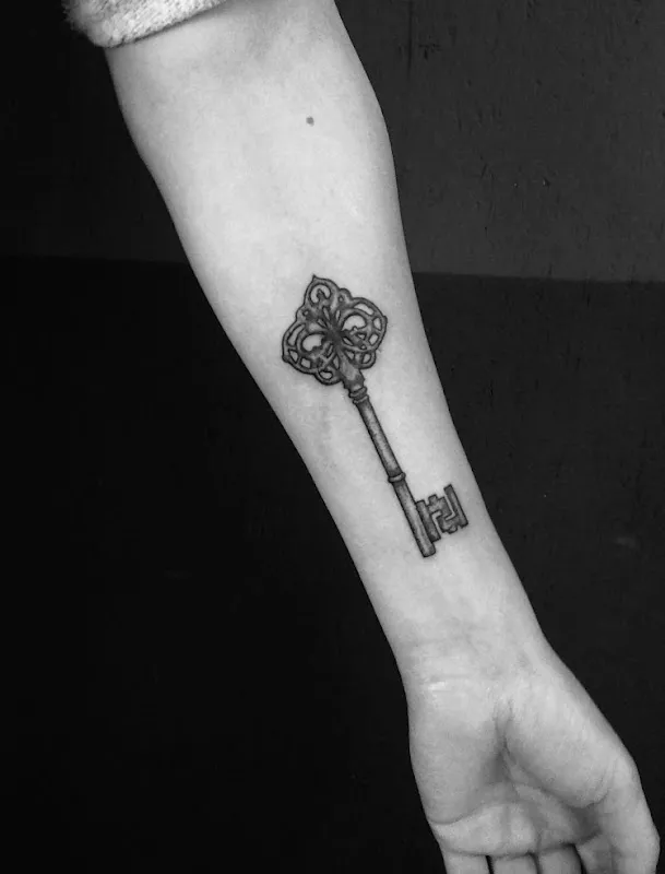 raven tattoo