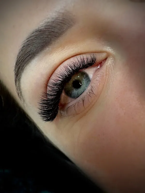San.lashes – lash extensions Antwerp