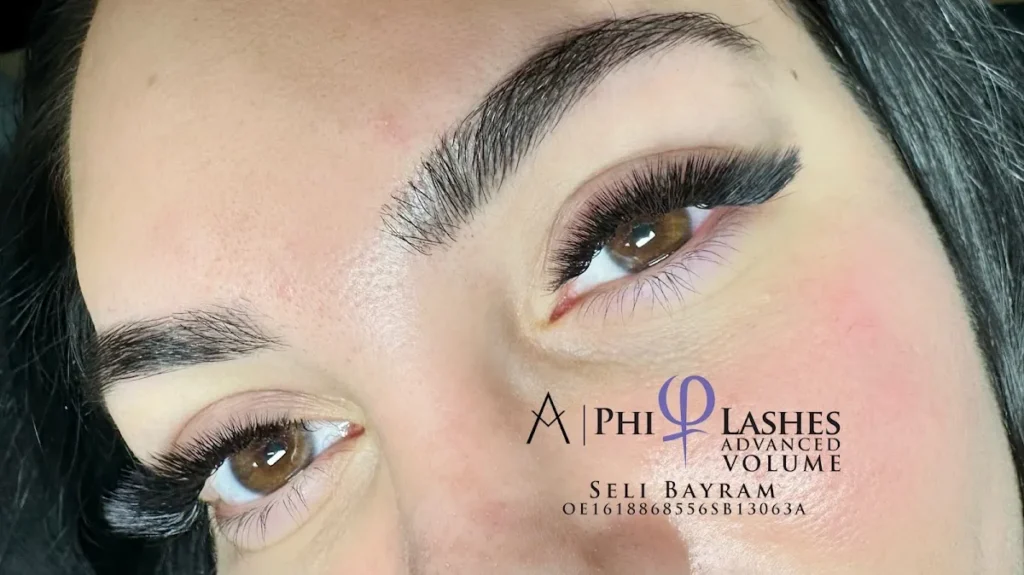 Seline Bayram lash&brow