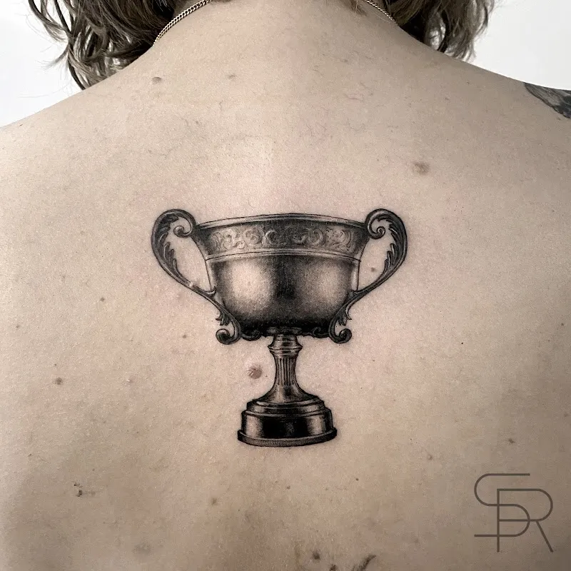 Studio Palermo Antwerp – Fine Line Tattoos and Micro-Realism
