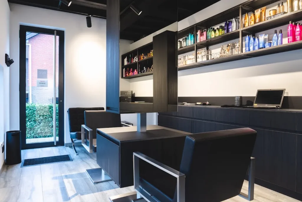 The box hair and beauty bar