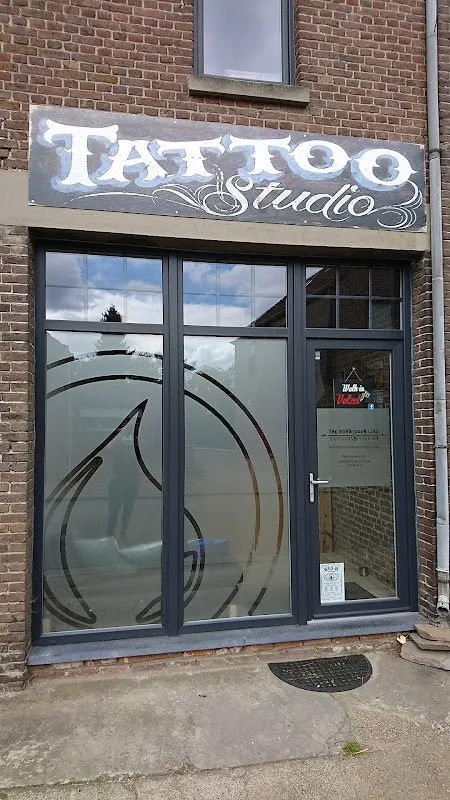 The Forbidden Line – Tattoo Studio