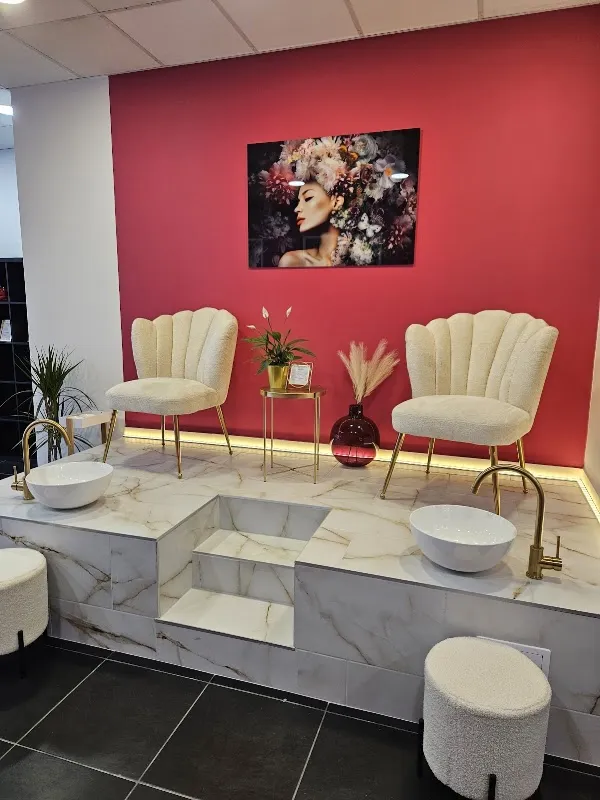 Vanity nails&Beauty